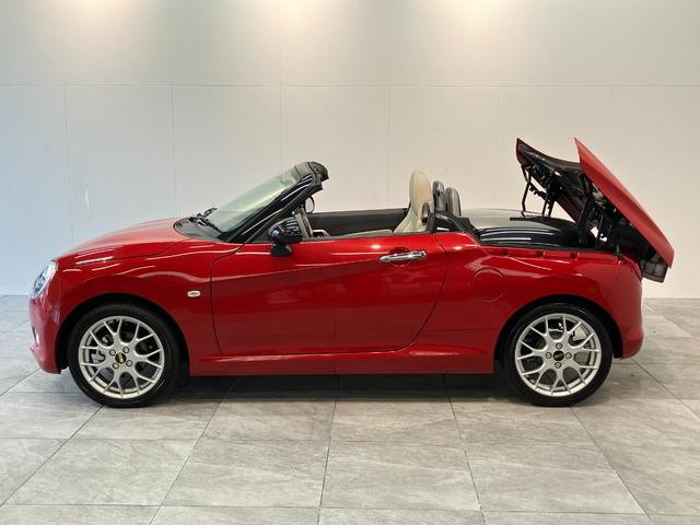 コペン２０ｔｈアニバーサリーエディション　５ＭＴ　フルセグナビ電動オープンルーフ　フルセグナビ　ＤＶＤ再生　Ｂｌｕｅｔｏｏｔｈ　ＥＴＣ車載器　ＭＯＭＯ製ハンドル　ＢＢＳ製アルミホイール　本革シート　シートヒーター　ＬＥＤ　オートライト　スマートキー（滋賀県）の中古車