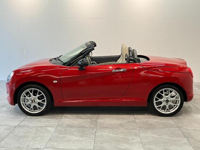 コペン２０ｔｈアニバーサリーエディション　５ＭＴ　フルセグナビ電動オープンルーフ　フルセグナビ　ＤＶＤ再生　Ｂｌｕｅｔｏｏｔｈ　ＥＴＣ車載器　ＭＯＭＯ製ハンドル　ＢＢＳ製アルミホイール　本革シート　シートヒーター　ＬＥＤ　オートライト　スマートキー（滋賀県）の中古車