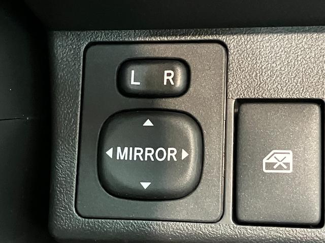 コペン２０ｔｈアニバーサリーエディション　５ＭＴ　フルセグナビ電動オープンルーフ　フルセグナビ　ＤＶＤ再生　Ｂｌｕｅｔｏｏｔｈ　ＥＴＣ車載器　ＭＯＭＯ製ハンドル　ＢＢＳ製アルミホイール　本革シート　シートヒーター　ＬＥＤ　オートライト　スマートキー（滋賀県）の中古車