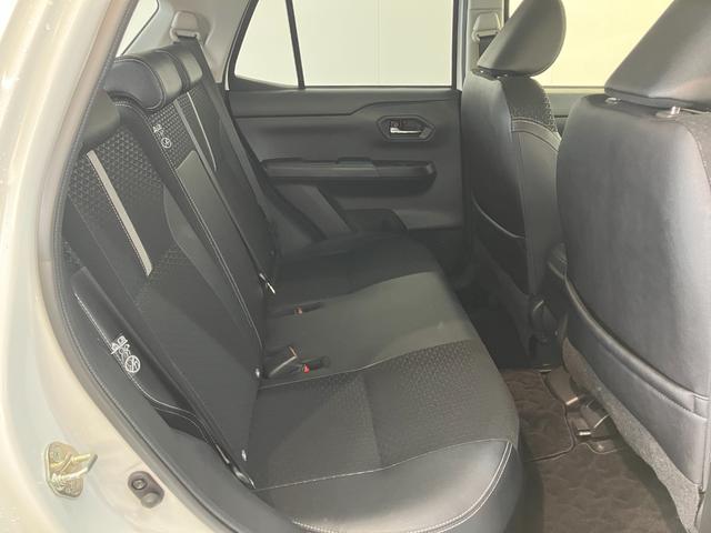 ロッキープレミアムＧ　ＨＥＶ　９型ディスプレイオーディオ　車検整備付衝突被害軽減ブレーキ　コーナーセンサー　ディスプレイオーディオ　フルセグ　パノラマカメラ　Ｂｌｕｅｔｏｏｔｈ　ＵＳＢ　ドラレコ　ＴＶコントロール　前席シートヒーター　電動パーキング　ＬＥＤ　クルコン（滋賀県）の中古車