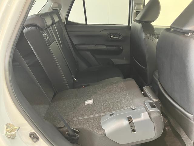 ロッキープレミアムＧ　ＨＥＶ　９型ディスプレイオーディオ　車検整備付衝突被害軽減ブレーキ　コーナーセンサー　ディスプレイオーディオ　フルセグ　パノラマカメラ　Ｂｌｕｅｔｏｏｔｈ　ＵＳＢ　ドラレコ　ＴＶコントロール　前席シートヒーター　電動パーキング　ＬＥＤ　クルコン（滋賀県）の中古車