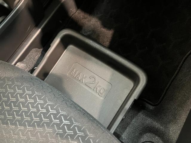 ロッキープレミアムＧ　ＨＥＶ　９型ディスプレイオーディオ　車検整備付衝突被害軽減ブレーキ　コーナーセンサー　ディスプレイオーディオ　フルセグ　パノラマカメラ　Ｂｌｕｅｔｏｏｔｈ　ＵＳＢ　ドラレコ　ＴＶコントロール　前席シートヒーター　電動パーキング　ＬＥＤ　クルコン（滋賀県）の中古車