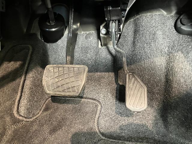 ロッキープレミアムＧ　ＨＥＶ　９型ディスプレイオーディオ　車検整備付衝突被害軽減ブレーキ　コーナーセンサー　ディスプレイオーディオ　フルセグ　パノラマカメラ　Ｂｌｕｅｔｏｏｔｈ　ＵＳＢ　ドラレコ　ＴＶコントロール　前席シートヒーター　電動パーキング　ＬＥＤ　クルコン（滋賀県）の中古車