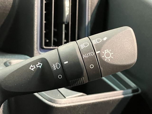 タントカスタムX 9型ディスプレイオーディオ 届出済未使用車衝突被害軽減ブレーキ コーナーセンサー 9型ディスプレイオーディオ フルセグ Bluetooth USB バックカメラ 両側電動スライドドア 前席シートヒーター LED スマートキー エコアイドル(滋賀県)の中古車