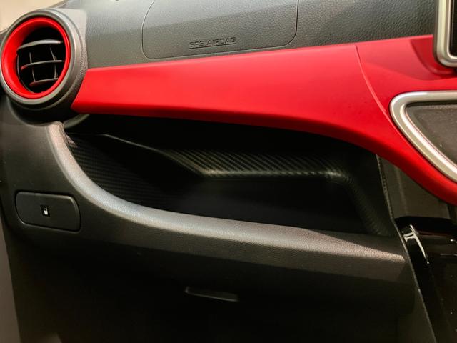 キャストスポーツＳＡ２　ワンセグナビ　バックカメラ　ドラレコ衝突被害軽減ブレーキ　ワンセグナビ　バックカメラ　ドラレコ　ＥＴＣ　シートヒーター　オートライト　オートエアコン　パドルシフト　ＭＯＭＯ製ハンドル　電格ミラー　スマートキー　タイヤ４本新品交換済み（滋賀県）の中古車