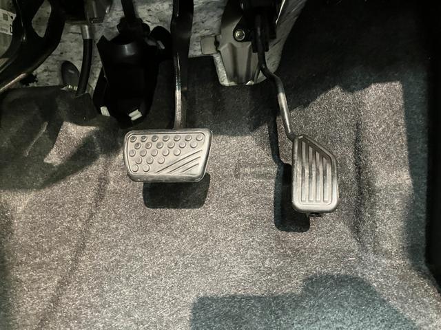 キャストスポーツＳＡ２　ワンセグナビ　バックカメラ　ドラレコ衝突被害軽減ブレーキ　ワンセグナビ　バックカメラ　ドラレコ　ＥＴＣ　シートヒーター　オートライト　オートエアコン　パドルシフト　ＭＯＭＯ製ハンドル　電格ミラー　スマートキー　タイヤ４本新品交換済み（滋賀県）の中古車