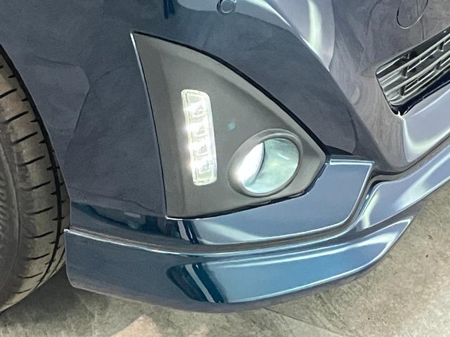 トールカスタムＧリミテッド２ＳＡ３　９型ナビ　パノラマカメラ衝突被害軽減ブレーキ　コーナーセンサー　９型フルセグナビ　Ｂｌｕｅｔｏｏｔｈ　ＤＶＤ　ＵＳＢ　パノラマカメラ　フリップダウンモニター　前後ドラレコ　両側電動スライドドア　前席シートヒーター　クルコン（滋賀県）の中古車