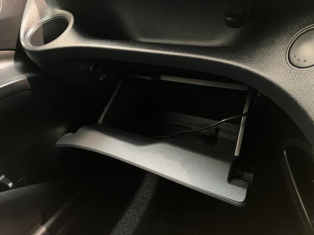 シエンタＸ　フルセグナビ　バックカメラ　キーレス　ＥＴＣ　７人乗りトヨタセーフティセンス　フルセグナビ　バックカメラ　ＥＴＣ　ＤＶＤ再生　Ｂｌｕｅｔｏｏｔｈ　ＵＳＢ　左側電動スライドドア　キーレスエントリー　電動格納式ミラー　社外アルミ　エコアイドル（滋賀県）の中古車