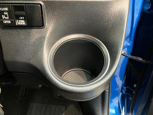 シエンタＸ　フルセグナビ　バックカメラ　キーレス　ＥＴＣ　７人乗りトヨタセーフティセンス　フルセグナビ　バックカメラ　ＥＴＣ　ＤＶＤ再生　Ｂｌｕｅｔｏｏｔｈ　ＵＳＢ　左側電動スライドドア　キーレスエントリー　電動格納式ミラー　社外アルミ　エコアイドル（滋賀県）の中古車