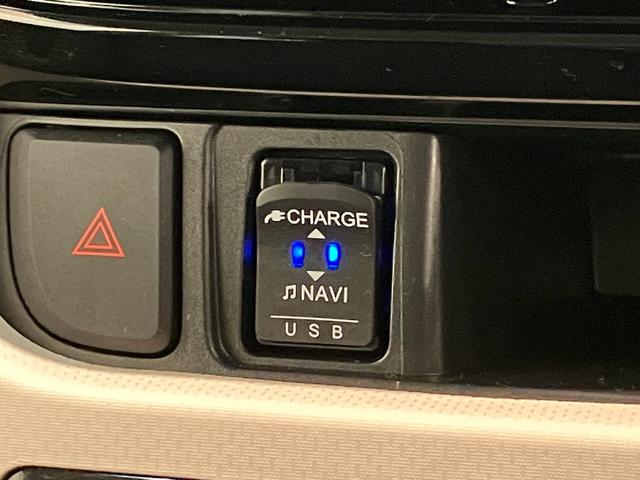 ムーヴＸリミテッド２ＳＡ３　ナビ　バックカメラ　走行２千キロ台衝突被害軽減ブレーキ　フルセグナビ　バックカメラ　ＤＶＤ再生　Ｂｌｕｅｔｏｏｔｈ　ＵＳＢ　前後ドラレコ　シートヒーター　ＬＥＤヘッドライト　オートライト　オートエアコン　スマートキー　エコアイドル（滋賀県）の中古車