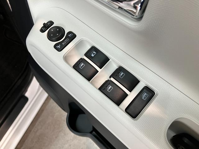 ムーヴキャンバスストライプスＧ　９型ディスプレイオーディオ　駐車支援システム衝突被害軽減ブレーキ　コーナーセンサー　９型ディスプレイオーディオ　フルセグ　Ｂｌｕｅｔｏｏｔｈ　ＵＳＢ　パノラマカメラ　パーキングアシスト　両側電動スライドドア　前席シートヒーター　　ＬＥＤ（滋賀県）の中古車