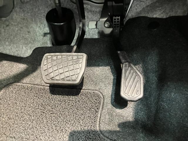 ムーヴキャンバスストライプスＧ　９型ディスプレイオーディオ　駐車支援システム衝突被害軽減ブレーキ　コーナーセンサー　９型ディスプレイオーディオ　フルセグ　Ｂｌｕｅｔｏｏｔｈ　ＵＳＢ　パノラマカメラ　パーキングアシスト　両側電動スライドドア　前席シートヒーター　　ＬＥＤ（滋賀県）の中古車