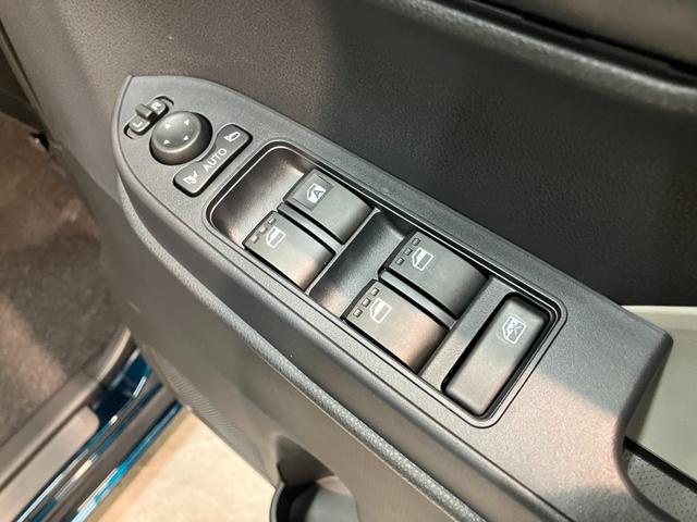 タントX コーナーセンサー シートヒーター LED 届出済未使用車衝突被害軽減ブレーキ コーナーセンサー バックカメラ(ナビ装着時用) 左側電動スライドドア 前席シートヒーター 電動パーキングブレーキ LED オートライト オートエアコン スマートキー エコアイドル(滋賀県)の中古車