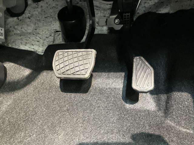 タントX コーナーセンサー シートヒーター LED 届出済未使用車衝突被害軽減ブレーキ コーナーセンサー バックカメラ(ナビ装着時用) 左側電動スライドドア 前席シートヒーター 電動パーキングブレーキ LED オートライト オートエアコン スマートキー エコアイドル(滋賀県)の中古車