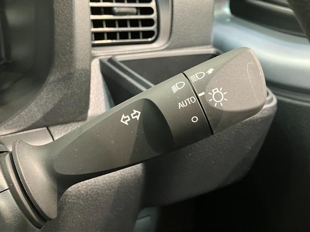 ハイゼットトラックスタンダード　４ＷＤ　ＣＶＴ　コーナーセンサー　オートライト衝突被害軽減ブレーキ　コーナーセンサー　パートタイム４ＷＤ　ＡＭ／ＦＭラジオ　マニュアルエアコン　マニュアルレベリング　オートライト（滋賀県）の中古車