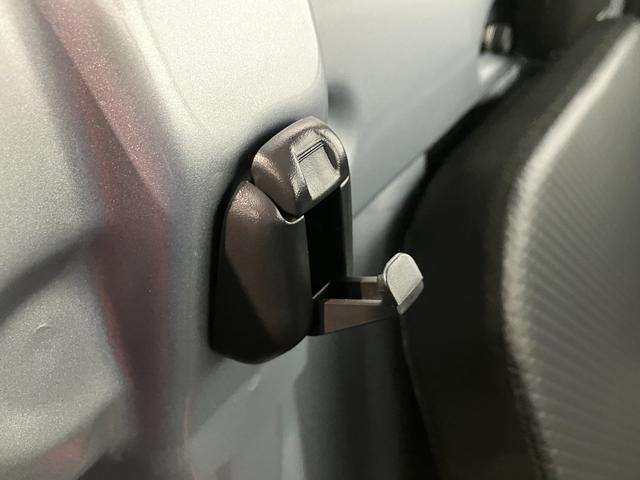 ハイゼットトラックスタンダード　４ＷＤ　ＣＶＴ　コーナーセンサー　オートライト衝突被害軽減ブレーキ　コーナーセンサー　パートタイム４ＷＤ　ＡＭ／ＦＭラジオ　マニュアルエアコン　マニュアルレベリング　オートライト（滋賀県）の中古車