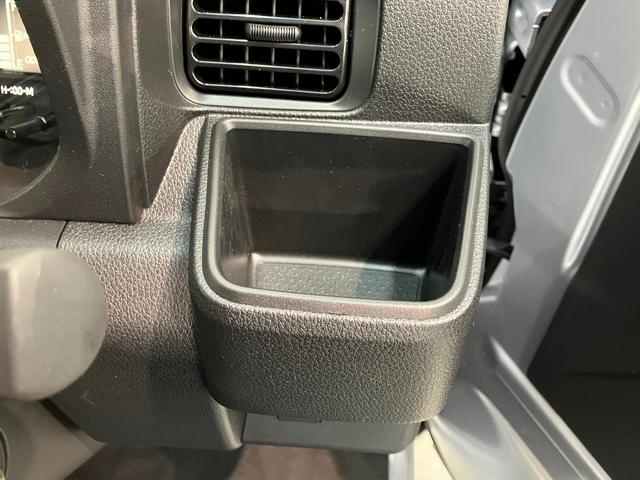 ハイゼットトラックスタンダード　４ＷＤ　ＣＶＴ　コーナーセンサー　オートライト衝突被害軽減ブレーキ　コーナーセンサー　パートタイム４ＷＤ　ＡＭ／ＦＭラジオ　マニュアルエアコン　マニュアルレベリング　オートライト（滋賀県）の中古車