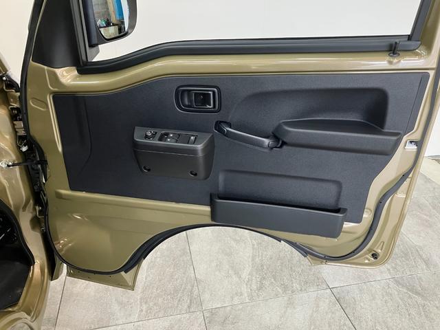 ハイゼットトラックジャンボエクストラ 4WD デフロック 届出済未使用車衝突被害軽減ブレーキ スマアシ コーナーセンサー LEDヘッドライト オートライト スマートキー パワーウインドウ 電動格納式ミラー 4WD デフロック 荷台作業灯 届出済未使用車(滋賀県)の中古車