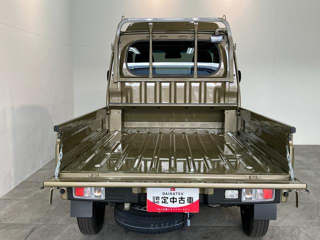 ハイゼットトラックジャンボエクストラ 4WD デフロック 届出済未使用車衝突被害軽減ブレーキ スマアシ コーナーセンサー LEDヘッドライト オートライト スマートキー パワーウインドウ 電動格納式ミラー 4WD デフロック 荷台作業灯 届出済未使用車(滋賀県)の中古車