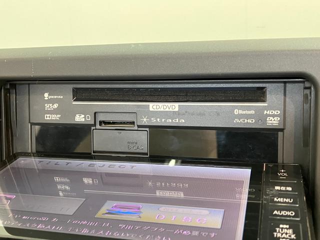 コペン２０ｔｈアニバーサリーエディション　ナビ　バックカメラフルセグナビ　ＤＶＤ再生　Ｂｌｕｅｔｏｏｔｈ　ＵＳＢ　パドルシフト　ＭＯＭＯ製ハンドル　革シート　ＢＢＳ製アルミホイール　シートヒーター　ＬＥＤ　オートライト　オートエアコン　スマートキー　ターボ（滋賀県）の中古車