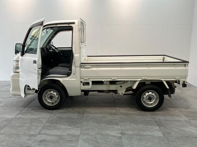 ハイゼットトラックエアコン・パワステ スペシャル 4WD 走行5万9千キロ台マニュアルエアコン パワーステアリング マニュアルレベリング パートタイム4WD AM/FMラジオ(滋賀県)の中古車