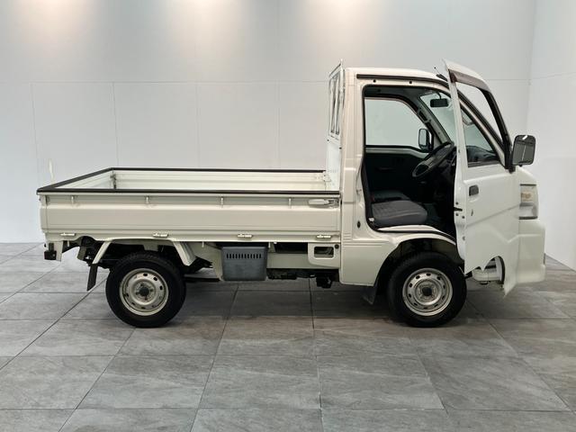 ハイゼットトラックエアコン・パワステ スペシャル 4WD 走行5万9千キロ台マニュアルエアコン パワーステアリング マニュアルレベリング パートタイム4WD AM/FMラジオ(滋賀県)の中古車