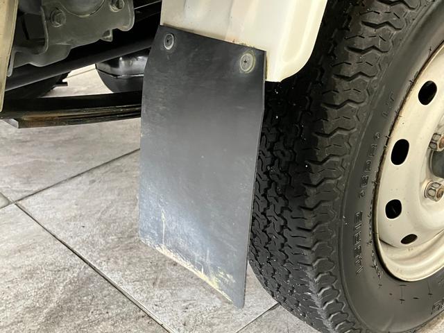 ハイゼットトラックエアコン・パワステ スペシャル 4WD 走行5万9千キロ台マニュアルエアコン パワーステアリング マニュアルレベリング パートタイム4WD AM/FMラジオ(滋賀県)の中古車