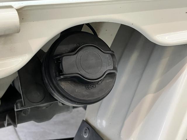 ハイゼットトラックエアコン・パワステ スペシャル 4WD 走行5万9千キロ台マニュアルエアコン パワーステアリング マニュアルレベリング パートタイム4WD AM/FMラジオ(滋賀県)の中古車