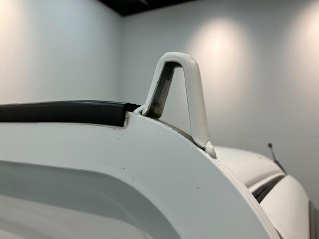 ハイゼットトラックエアコン・パワステ スペシャル 4WD 走行5万9千キロ台マニュアルエアコン パワーステアリング マニュアルレベリング パートタイム4WD AM/FMラジオ(滋賀県)の中古車