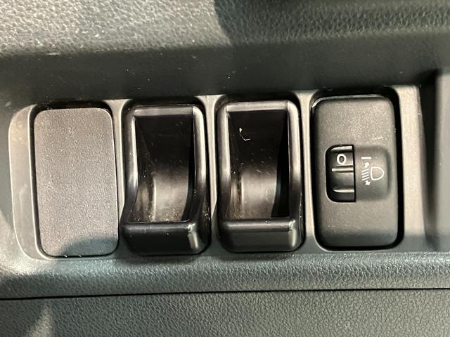 ハイゼットトラックエアコン・パワステ スペシャル 4WD 走行5万9千キロ台マニュアルエアコン パワーステアリング マニュアルレベリング パートタイム4WD AM/FMラジオ(滋賀県)の中古車