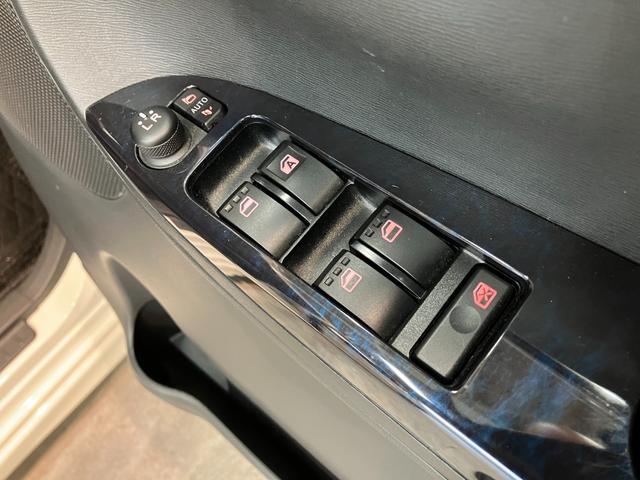 タントカスタムＸトップエディションＳＡ２　ナビ　バックカメラ衝突被害軽減ブレーキ　スマアシ２　フルセグナビ　ＥＴＣ　Ｂｌｕｅｔｏｏｔｈ　ＤＶＤ再生　ＵＳＢ　バックカメラ　左側電動スライドドア　ＬＥＤヘッドライト　スマートキー　電動格納式ミラー　エコアイドル（滋賀県）の中古車