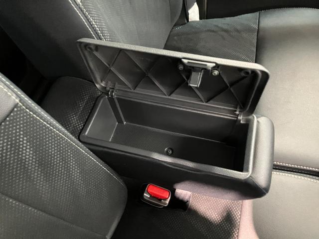 タントカスタムＸトップエディションＳＡ２　ナビ　バックカメラ衝突被害軽減ブレーキ　スマアシ２　フルセグナビ　ＥＴＣ　Ｂｌｕｅｔｏｏｔｈ　ＤＶＤ再生　ＵＳＢ　バックカメラ　左側電動スライドドア　ＬＥＤヘッドライト　スマートキー　電動格納式ミラー　エコアイドル（滋賀県）の中古車