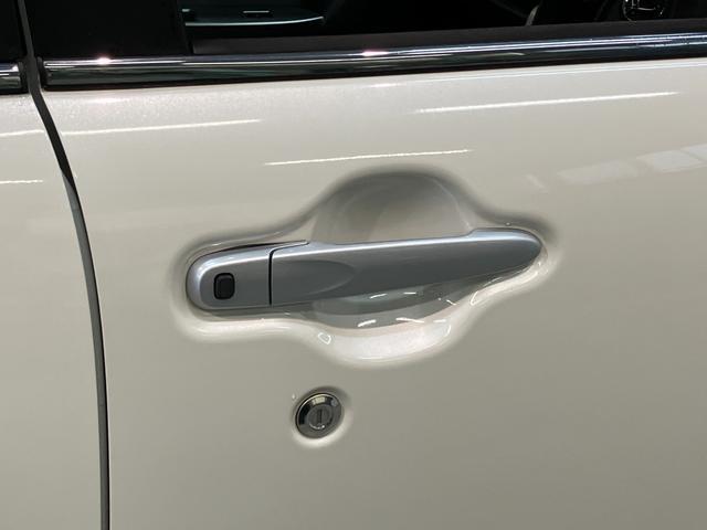 キャストアクティバＧリミテッドＳＡ３　４ＷＤ　ナビ　パノラマカメラ衝突被害軽減ブレーキ　スマアシ３　フルセグナビ　パノラマカメラ　ＤＶＤ　Ｂｌｕｅｔｏｏｔｈ　ＵＳＢ　ドラレコ　ＥＴＣ　シートヒーター　オートライト　スマートキー　ＤＡＣ　タイヤ４本新品交換済（滋賀県）の中古車