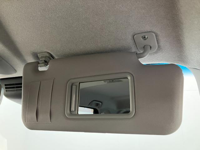 ムーヴＬ　ＳＡIII　ＣＤステレオ　キーレスエントリー　車検整備付衝突被害軽減ブレーキ　スマアシ３　ＣＤステレオ　キーレスエントリー　マニュアルレベリング　マニュアルエアコン　エコアイドル　タイヤ４本新品交換済み（滋賀県）の中古車