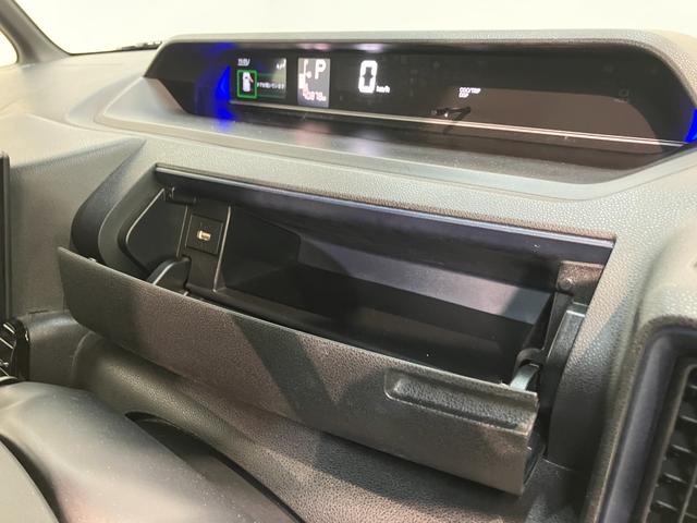 タントカスタムＲＳ　９型ディスプレイオーディオ　車検整備付衝突被害軽減ブレーキ　コーナーセンサー　９型ディスプレイオーディオ　フルセグ　Ｂｌｕｅｔｏｏｔｈ　ＵＳＢ　バックカメラ　ＥＴＣ　両側電動スライドドア　前席シートヒーター　ＬＥＤ　スマートキー（滋賀県）の中古車