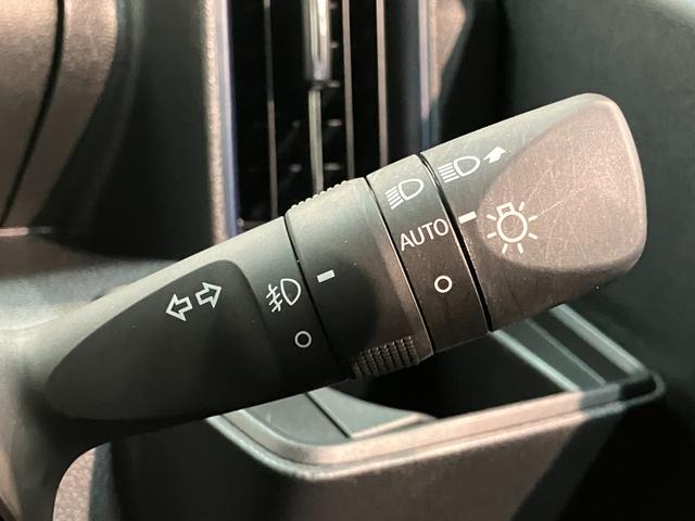 タントカスタムＸ　ＩＤＬＥレス　１０型ナビ　バックカメラ衝突被害軽減ブレーキ　コーナーセンサー　１０型フルセグナビ　Ｂｌｕｅｔｏｏｔｈ　ＤＶＤ再生　ＵＳＢ　バックカメラ　ＥＴＣ　両側電動スライドドア　前席シートヒーター　ＬＥＤ　オートライト　スマートキー（滋賀県）の中古車