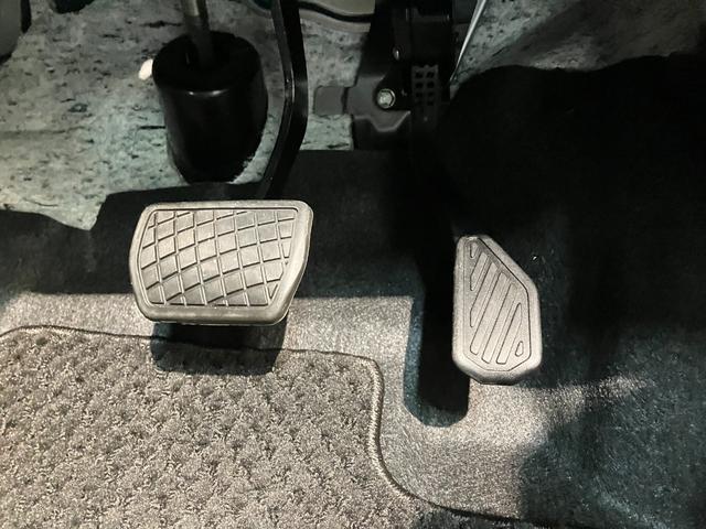 タントカスタムＸ　ＩＤＬＥレス　１０型ナビ　バックカメラ衝突被害軽減ブレーキ　コーナーセンサー　１０型フルセグナビ　Ｂｌｕｅｔｏｏｔｈ　ＤＶＤ再生　ＵＳＢ　バックカメラ　ＥＴＣ　両側電動スライドドア　前席シートヒーター　ＬＥＤ　オートライト　スマートキー（滋賀県）の中古車