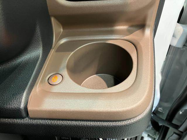 ムーヴキャンバスセオリーＧ　９型ディスプレイオーディオ　両側電動スライドドア衝突被害軽減ブレーキ　コーナーセンサー　９型ディスプレイオーディオ　フルセグ　Ｂｌｕｅｔｏｏｔｈ　ＵＳＢ　バックカメラ　両側電動スライドドア　前席シートヒーター　電動パーキングブレーキ　ＬＥＤ（滋賀県）の中古車