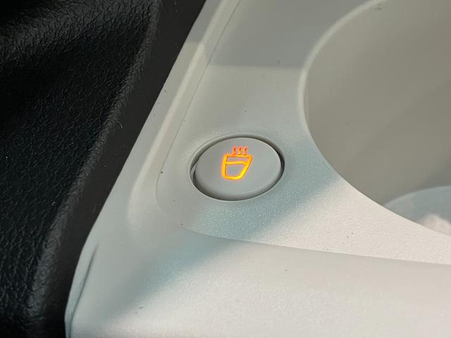 ムーヴキャンバスストライプスＧターボ　９型ディスプレイオーディオ　クルコン衝突被害軽減ブレーキ　コーナーセンサー　ディスプレイオーディオ　フルセグ　Ｂｌｕｅｔｏｏｔｈ　ＵＳＢ　バックカメラ　両側電動スライドドア　前席シートヒーター　ＬＥＤ　レーダークルーズコントロール（滋賀県）の中古車