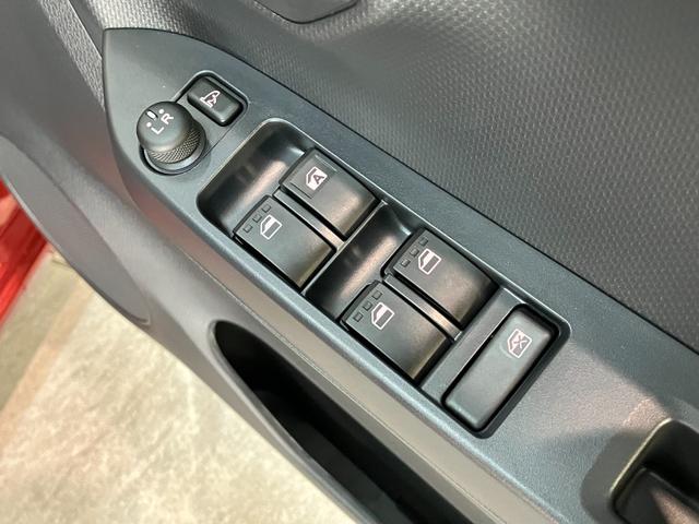 ミライースＸ　ＳＡ３　ＬＥＤ　コーナーセンサー　届出済未使用車衝突被害軽減ブレーキ　スマアシ３　コーナーセンサー　バックカメラ（ナビ装着時用）　ＬＥＤヘッドライト　電動格納式ミラー　マニュアルレベリング　キーレス　エコアイドル（滋賀県）の中古車