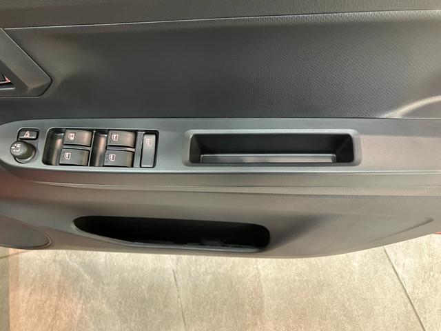 ミライースＸ　ＳＡ３　ＬＥＤ　コーナーセンサー　届出済未使用車衝突被害軽減ブレーキ　スマアシ３　コーナーセンサー　バックカメラ（ナビ装着時用）　ＬＥＤヘッドライト　電動格納式ミラー　マニュアルレベリング　キーレス　エコアイドル（滋賀県）の中古車