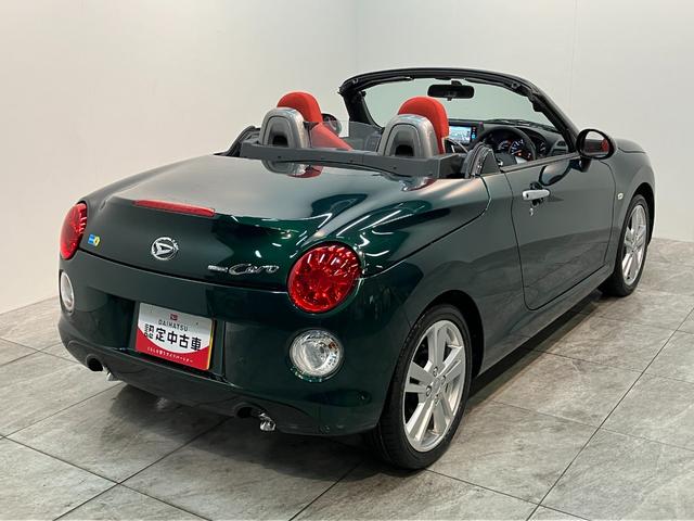 コペンセロＳ　５ＭＴ　フルセグナビ　ＭＯＭＯステ　届出済未使用車リヤコーナーセンサー　フルセグナビ　ＤＶＤ　Ｂｌｕｅｔｏｏｔｈ　ＵＳＢ　シートヒーター　オートライト　ビルシュタイン製ショックアブソーバー　レカロシート　ＭＯＭＯ製ステアリング（滋賀県）の中古車