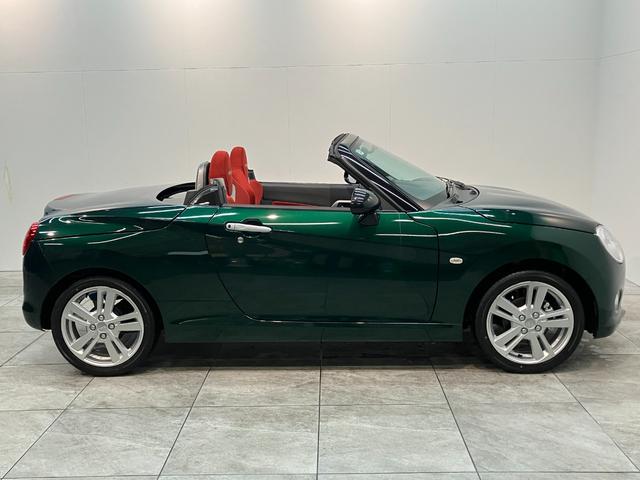 コペンセロＳ　５ＭＴ　フルセグナビ　ＭＯＭＯステ　届出済未使用車リヤコーナーセンサー　フルセグナビ　ＤＶＤ　Ｂｌｕｅｔｏｏｔｈ　ＵＳＢ　シートヒーター　オートライト　ビルシュタイン製ショックアブソーバー　レカロシート　ＭＯＭＯ製ステアリング（滋賀県）の中古車