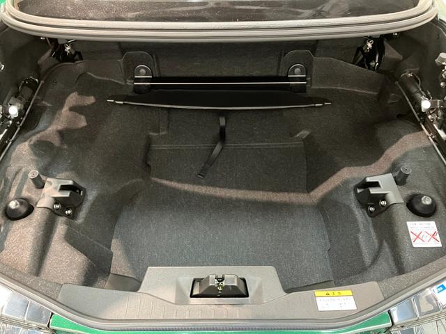 コペンセロＳ　５ＭＴ　フルセグナビ　ＭＯＭＯステ　届出済未使用車リヤコーナーセンサー　フルセグナビ　ＤＶＤ　Ｂｌｕｅｔｏｏｔｈ　ＵＳＢ　シートヒーター　オートライト　ビルシュタイン製ショックアブソーバー　レカロシート　ＭＯＭＯ製ステアリング（滋賀県）の中古車