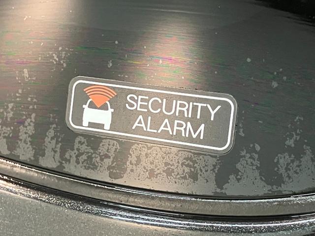 コペンセロＳ　５ＭＴ　フルセグナビ　ＭＯＭＯステ　届出済未使用車リヤコーナーセンサー　フルセグナビ　ＤＶＤ　Ｂｌｕｅｔｏｏｔｈ　ＵＳＢ　シートヒーター　オートライト　ビルシュタイン製ショックアブソーバー　レカロシート　ＭＯＭＯ製ステアリング（滋賀県）の中古車