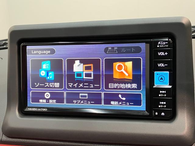 コペンセロＳ　５ＭＴ　フルセグナビ　ＭＯＭＯステ　届出済未使用車リヤコーナーセンサー　フルセグナビ　ＤＶＤ　Ｂｌｕｅｔｏｏｔｈ　ＵＳＢ　シートヒーター　オートライト　ビルシュタイン製ショックアブソーバー　レカロシート　ＭＯＭＯ製ステアリング（滋賀県）の中古車