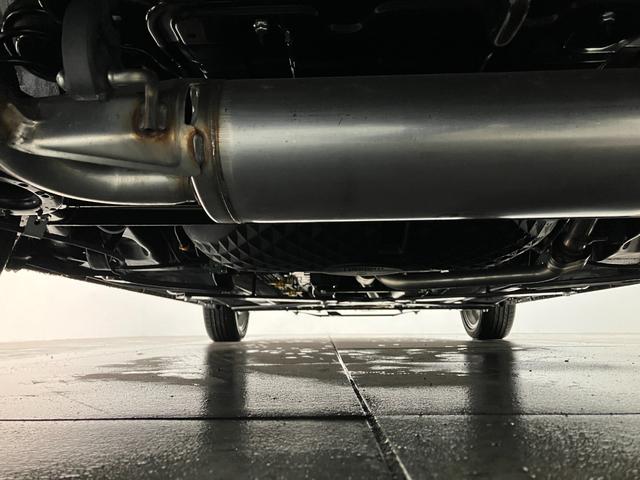 コペンセロＳ　５ＭＴ　フルセグナビ　ＭＯＭＯステ　届出済未使用車リヤコーナーセンサー　フルセグナビ　ＤＶＤ　Ｂｌｕｅｔｏｏｔｈ　ＵＳＢ　シートヒーター　オートライト　ビルシュタイン製ショックアブソーバー　レカロシート　ＭＯＭＯ製ステアリング（滋賀県）の中古車