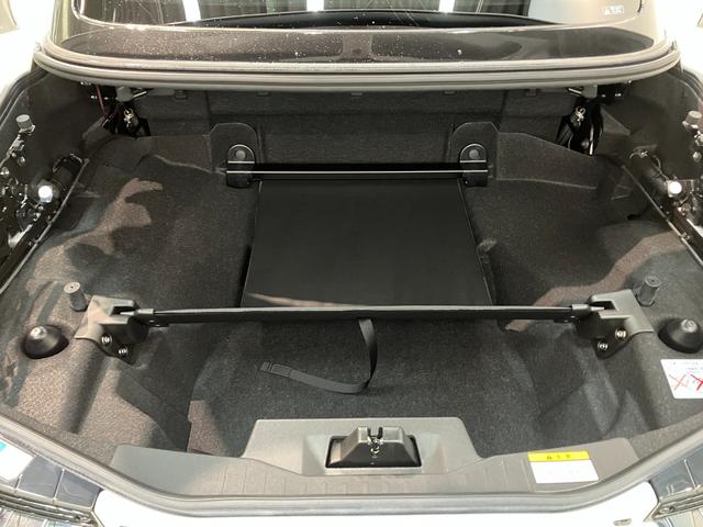 コペンセロ　５ＭＴ　フルセグナビ　届出済未使用車電動オープンルーフ　リヤコーナーセンサー　フルセグナビ　ＤＶＤ再生　Ｂｌｕｅｔｏｏｔｈ　ＵＳＢ　シートヒーター　ＬＥＤヘッドライト　オートライト　スマートキー　オートエアコン　エコアイドル（滋賀県）の中古車