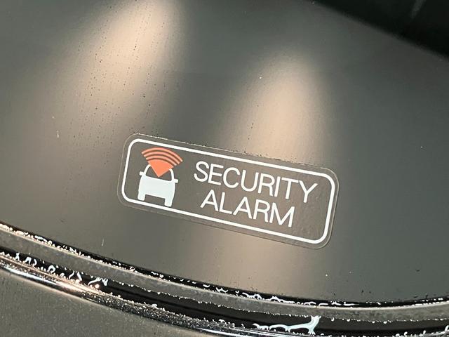 コペンセロ　５ＭＴ　フルセグナビ　届出済未使用車電動オープンルーフ　リヤコーナーセンサー　フルセグナビ　ＤＶＤ再生　Ｂｌｕｅｔｏｏｔｈ　ＵＳＢ　シートヒーター　ＬＥＤヘッドライト　オートライト　スマートキー　オートエアコン　エコアイドル（滋賀県）の中古車