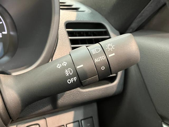 コペンセロ　５ＭＴ　フルセグナビ　届出済未使用車電動オープンルーフ　リヤコーナーセンサー　フルセグナビ　ＤＶＤ再生　Ｂｌｕｅｔｏｏｔｈ　ＵＳＢ　シートヒーター　ＬＥＤヘッドライト　オートライト　スマートキー　オートエアコン　エコアイドル（滋賀県）の中古車